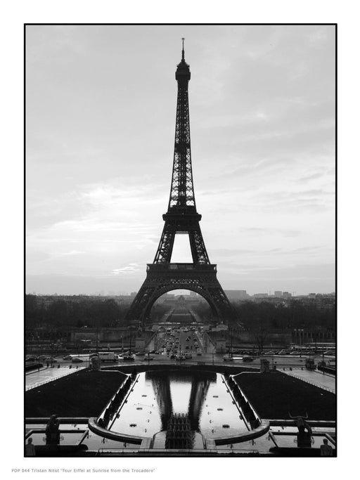 Paris Eiffel Tower Photographic Art Print Poster A4 and A3 wall art poster – printed in Yorkshire